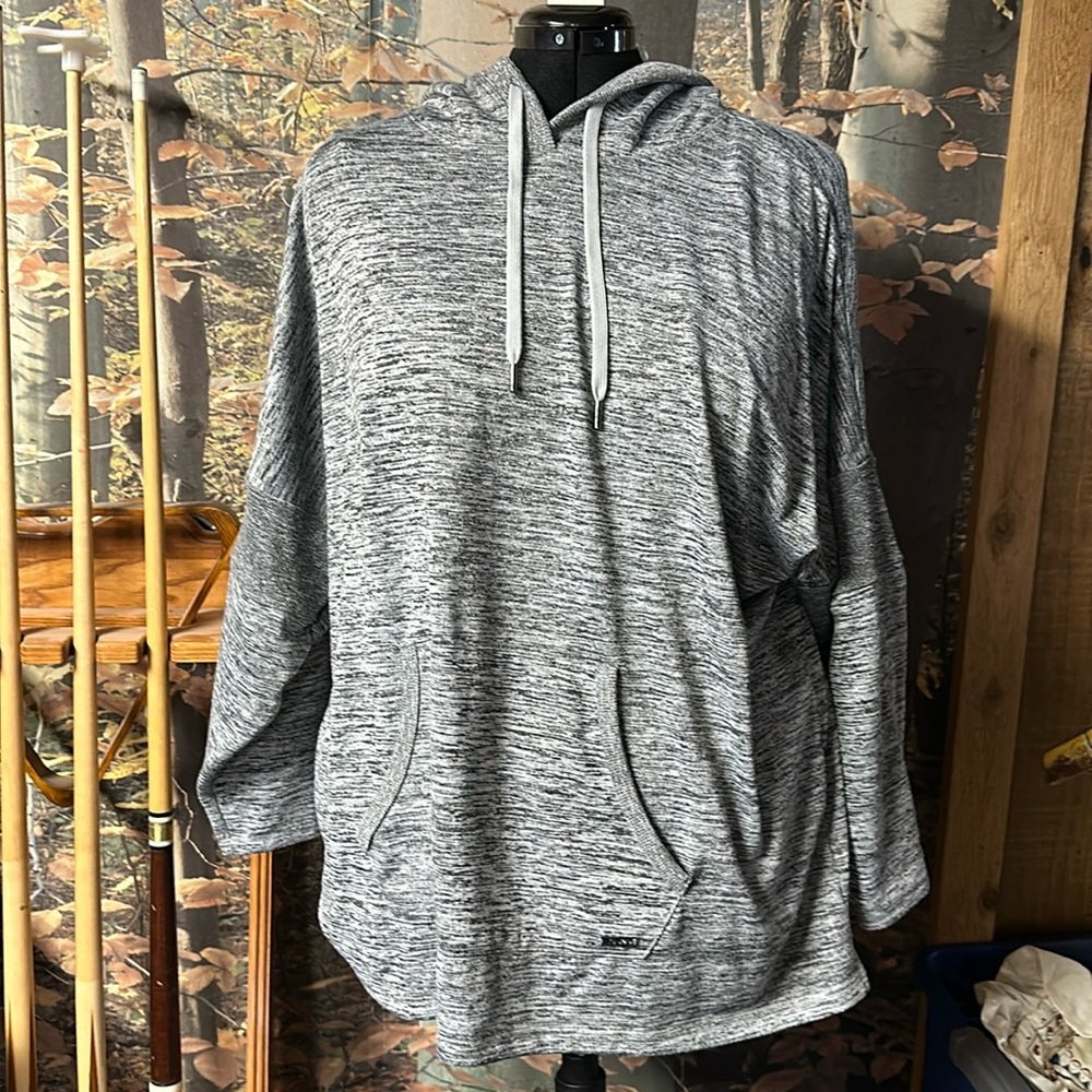 MNY Performance Sweatshirt